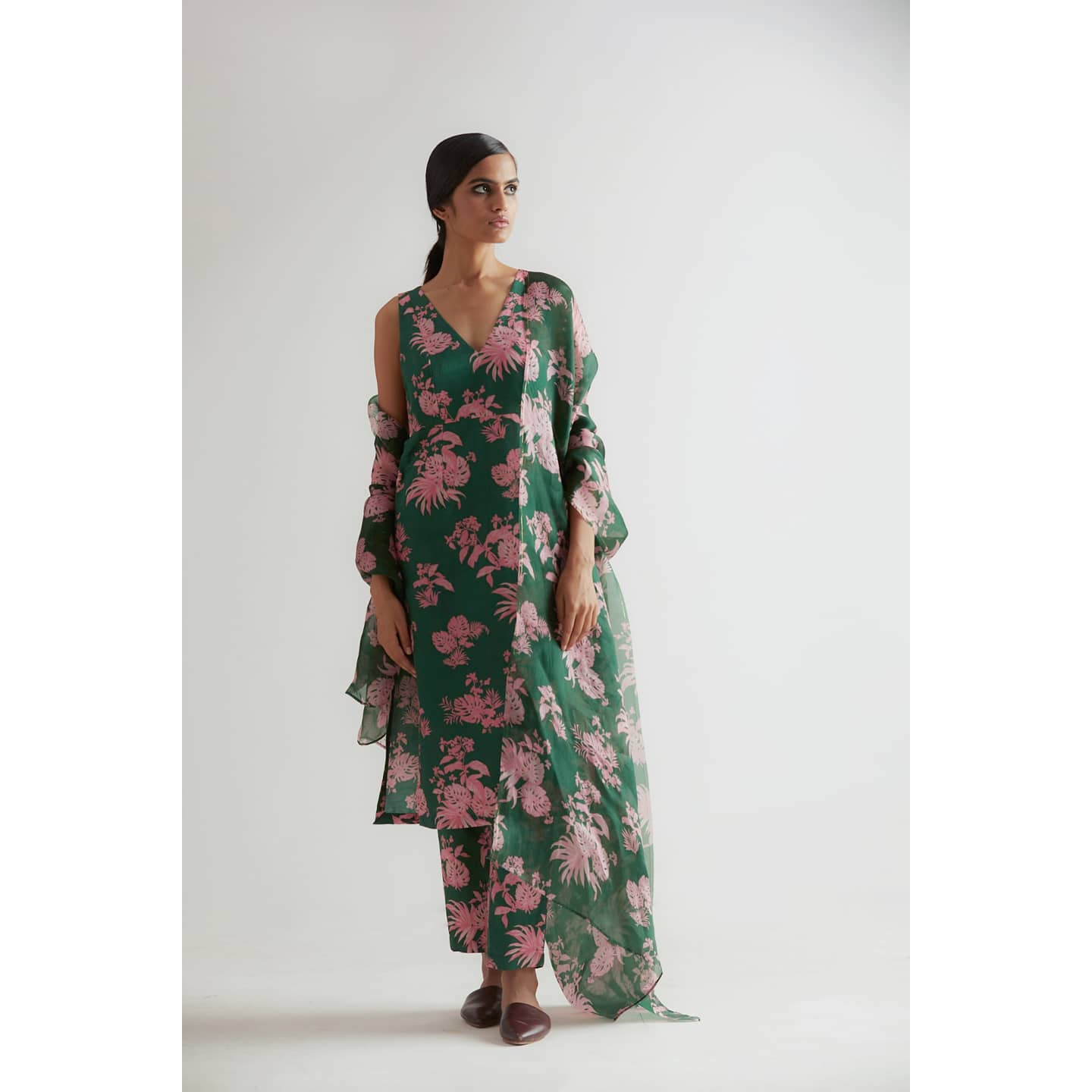 Style Audit by Jaina Lalbhai,  styleauditbyjainalalbhai, loveforfashion, loveforindigo, loveforprints, changingthewayahmedabaddresses, revolutinizingfashion, traditionallymodern