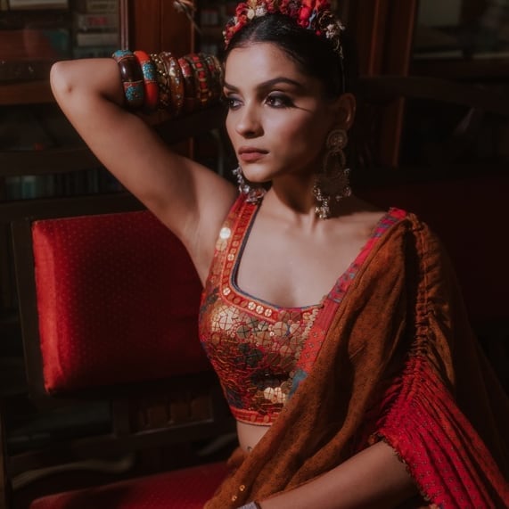 Style Audit by Jaina Lalbhai,  styleauditbyjainalalbhai, loveforweaves, loveforclothes, festivemaximalism, changingthewayahmedabaddresses, revolutionizingfashion, poojakeyur, ahmedabadshopping