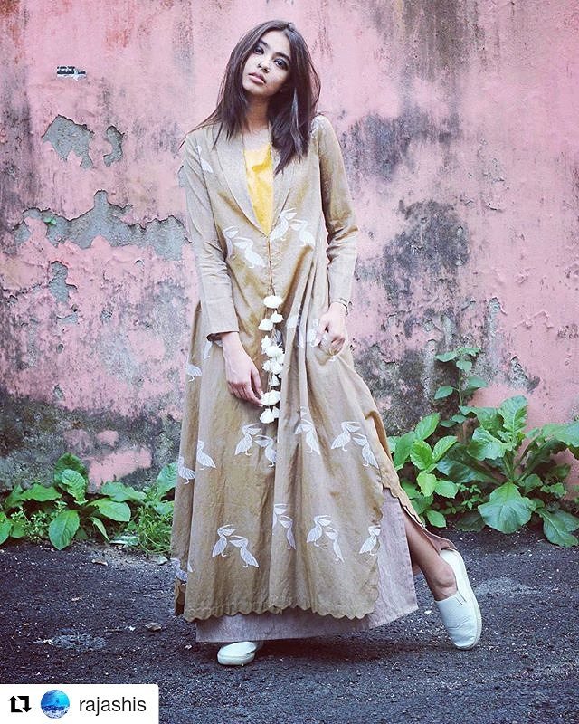 Style Audit by Jaina Lalbhai,  Repost, pretcouture, everydayluxury, slowandsexyfashion, handwoven, naturalfabric, tussar, khadi, newagejamdani, nothingbutthebest