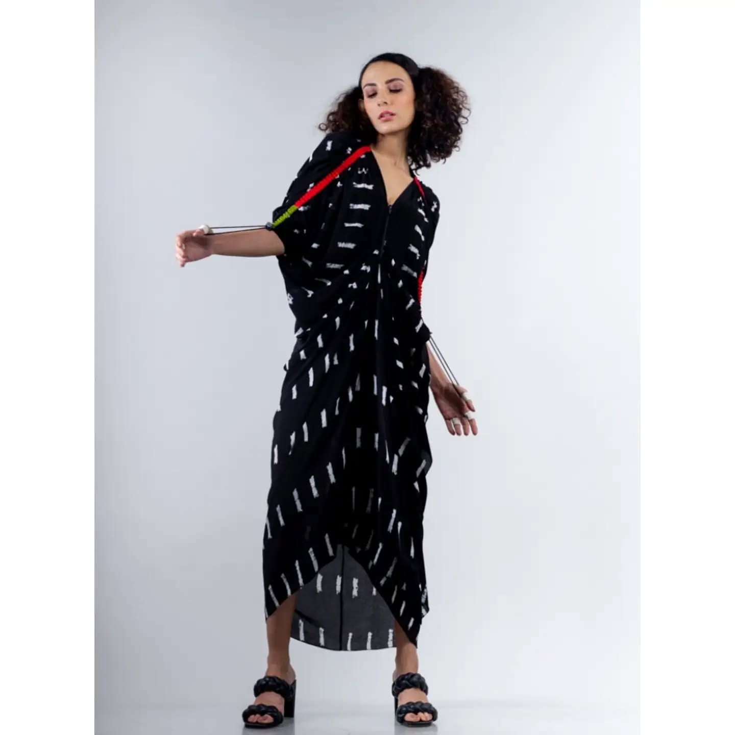 Style Audit by Jaina Lalbhai,  styleauditbyjainalalbhai, loveforclothes, makeastatement, changingthewayahmedabaddresses, revolutionizingfashion, loveforprints, shibori, festivemaximalism