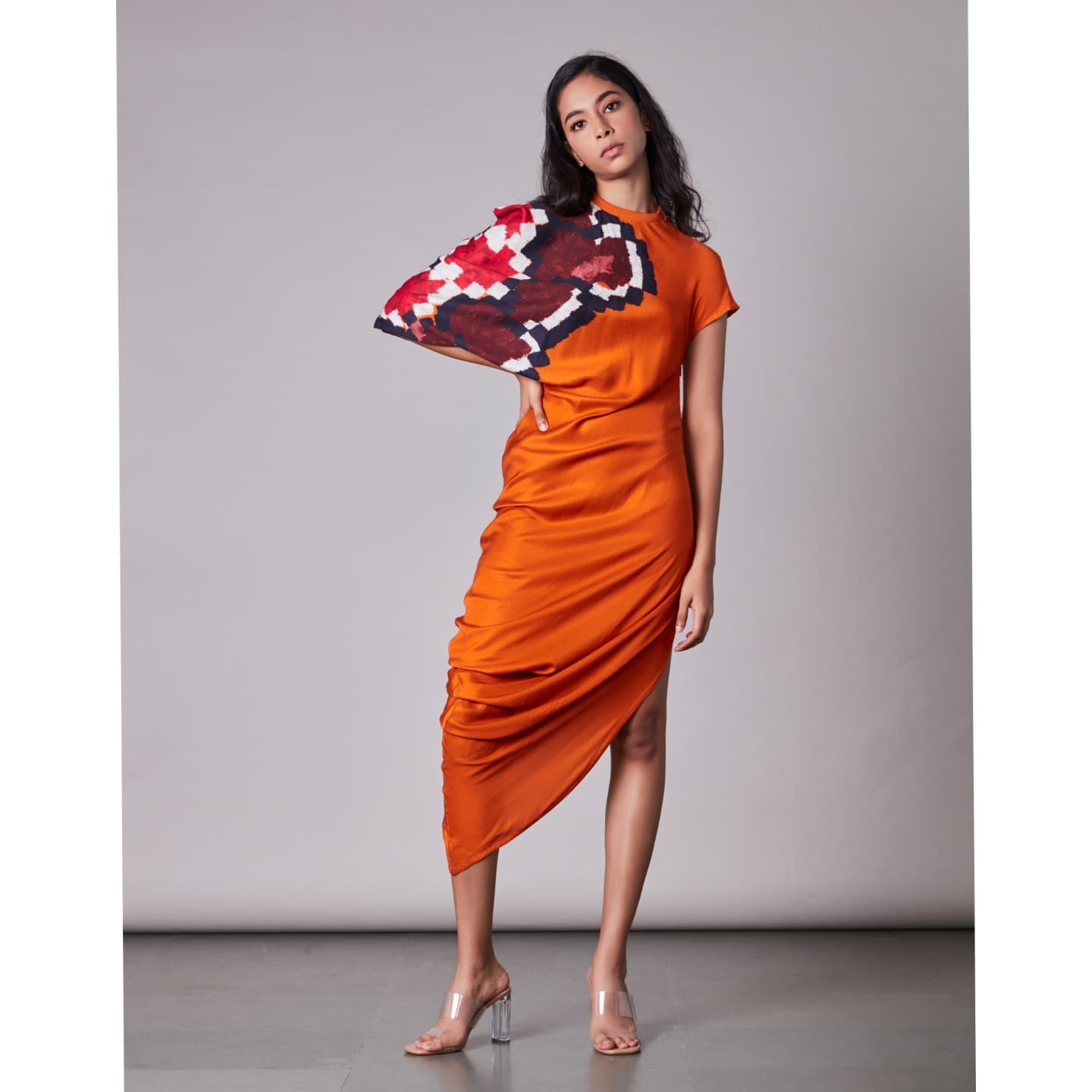 Style Audit by Jaina Lalbhai,  saakshaandkinni, styleauditbyjainalalbhai, loveforclothes, loveforprints, loveforfashion, changingthewayahmedabaddresses, revolutionizingfashion, ahmedabadshopping, popup, trunkshow, entropy