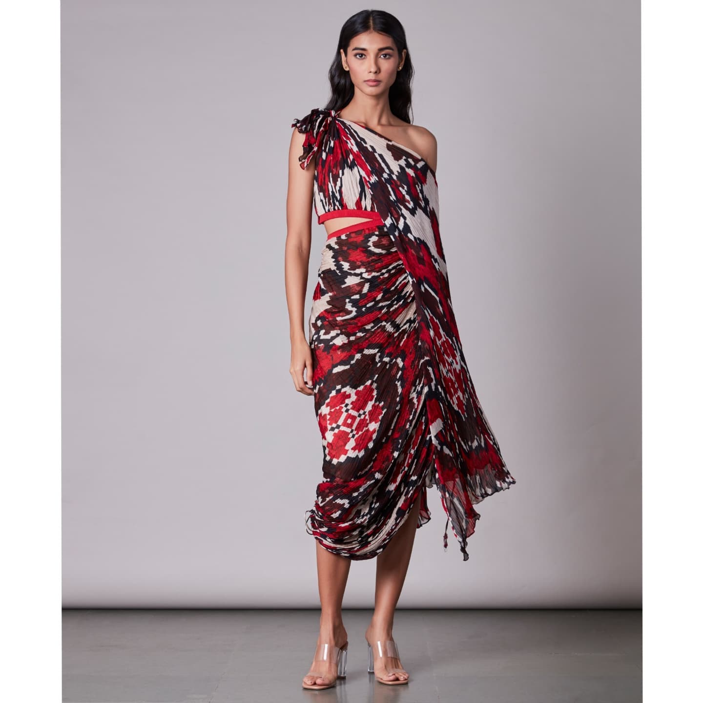 Style Audit by Jaina Lalbhai,  saakshaandkinni, styleauditbyjainalalbhai, loveforclothes, loveforprints, loveforfashion, changingthewayahmedabaddresses, revolutionizingfashion, ahmedabadshopping, popup, trunkshow, entropy