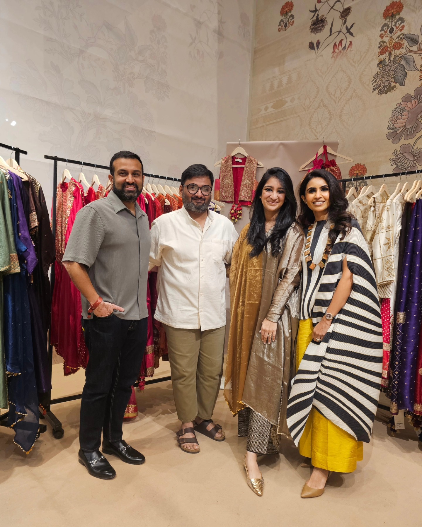 Style Audit by Jaina Lalbhai,  styleauditdiaries, styleauditbyjainalalbhai, mumbaidiaries, loveforfashion, jainalalbhai, theweddingcollective, styleauditdiaries, stylist, fashionstyle, curation