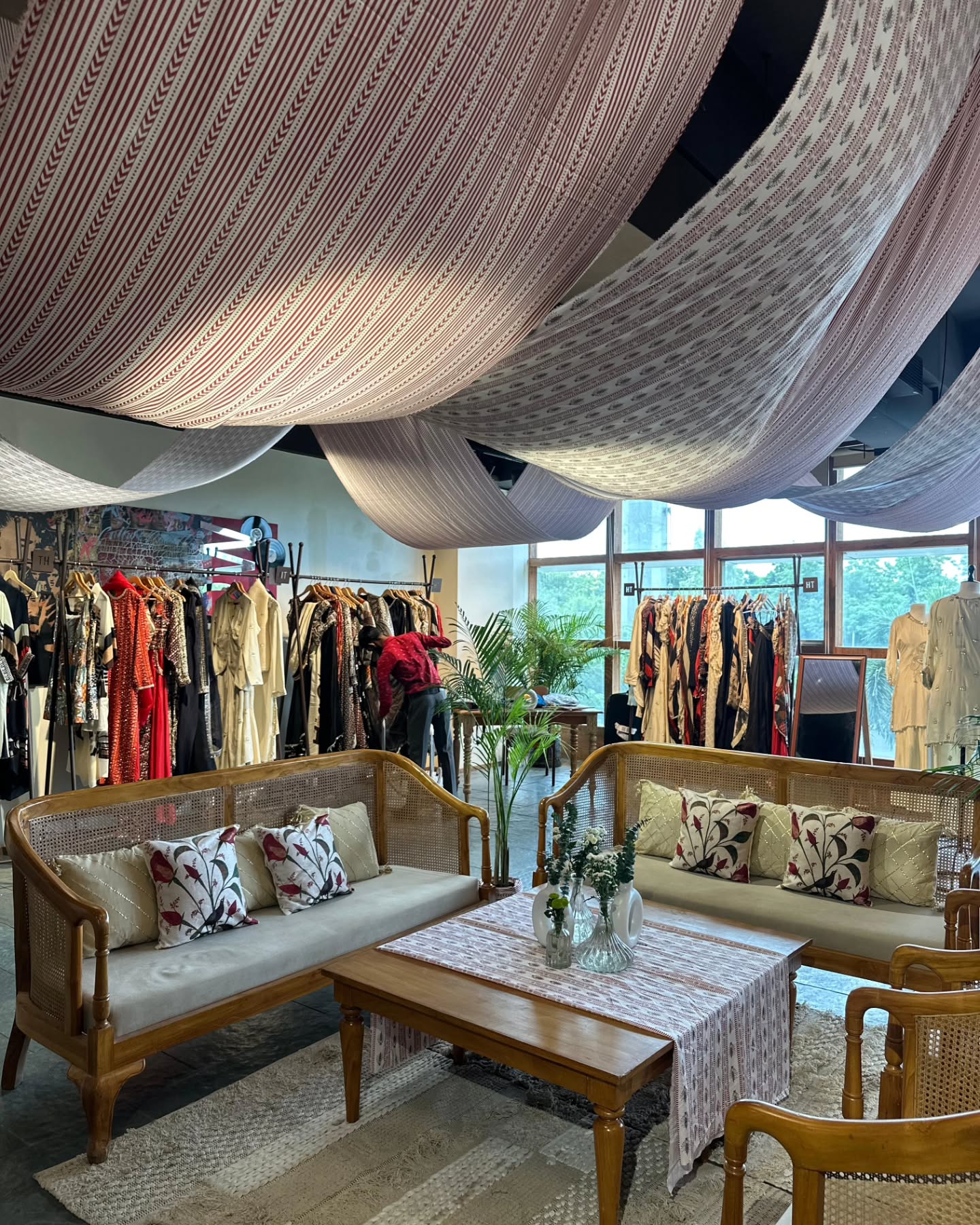 Style Audit by Jaina Lalbhai,  styleauditdiaries, #styleauditbyjainalalbhai, changingthewayahmedabaddresses, revolunizingfashion, loveforjewellery, loveforclothes, loveforfashion, popup, trunkshow, iconsonly, ahmedabaddiaries, ahmedabadshopping