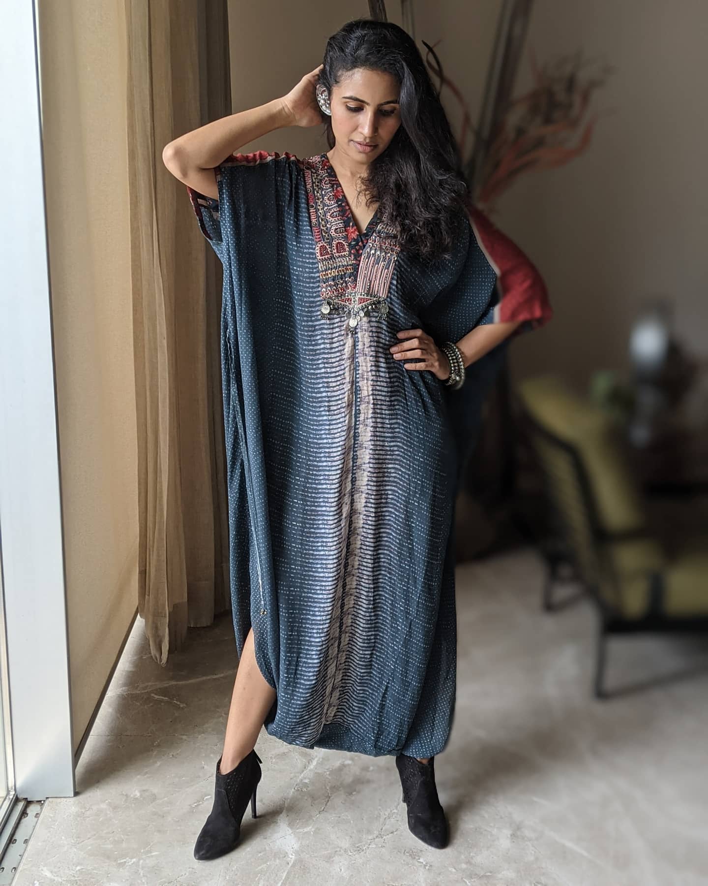 Style Audit by Jaina Lalbhai,  styleauditbyjainalalbhai, loveforindigo, loveforfashion, changingthewayahmedabaddresses, revolutinizingfashion, virtualtrunkshow, minimalismmaximalism
